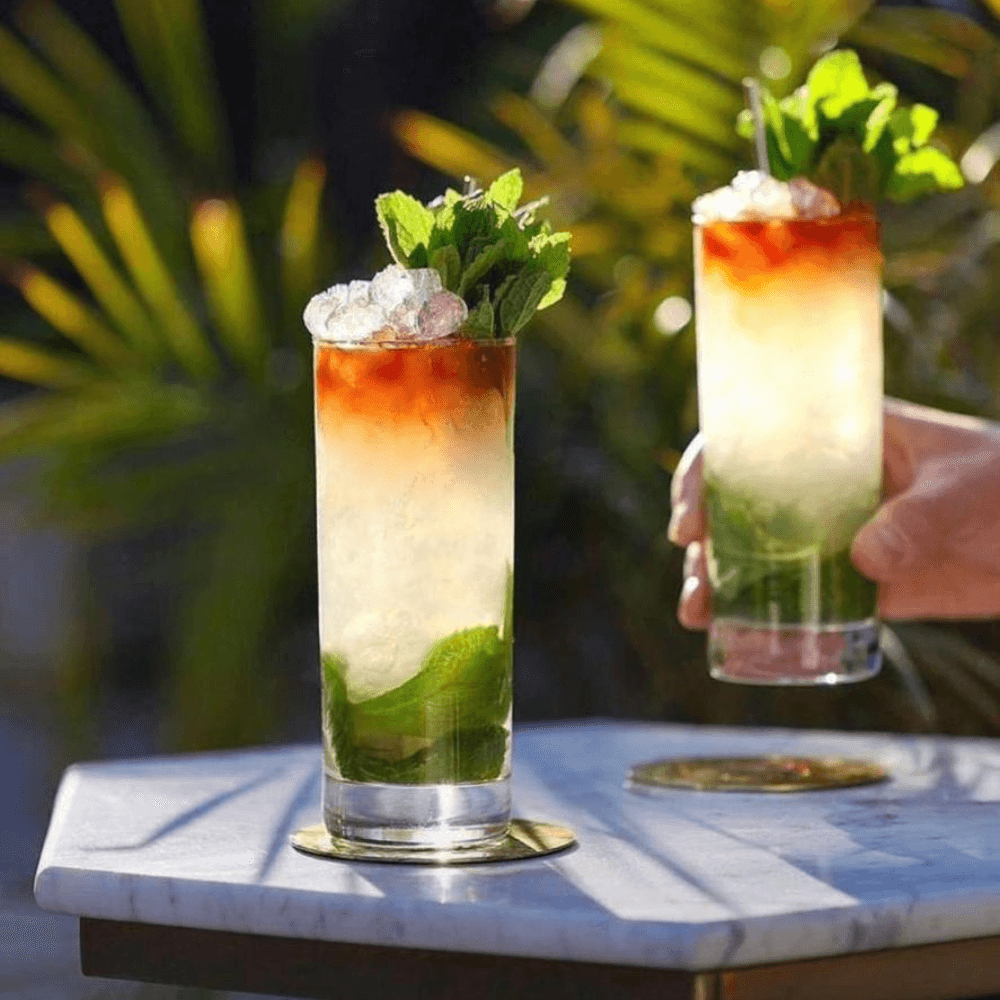 Set of Glass Drinking Cups