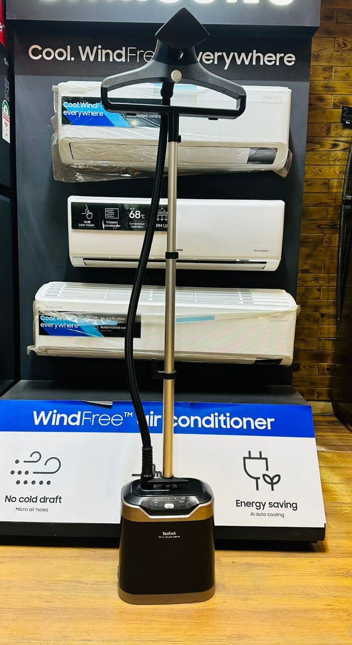 TEFAR GARMENT STEAMER