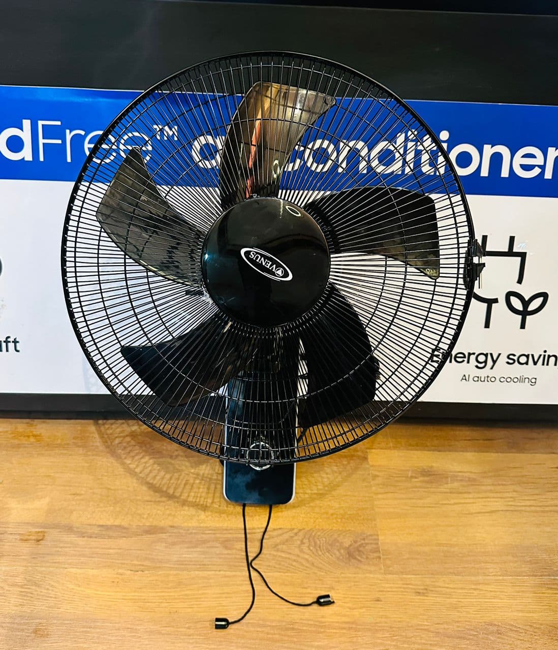 VENUS WALL FAN