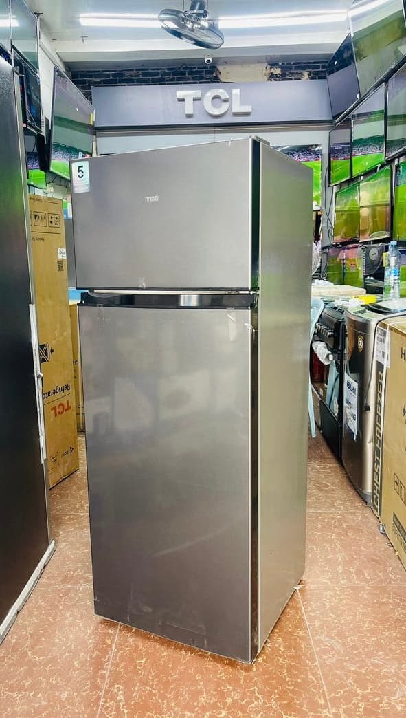 TCL FRIDGE TOP MOUNT 210 LTR