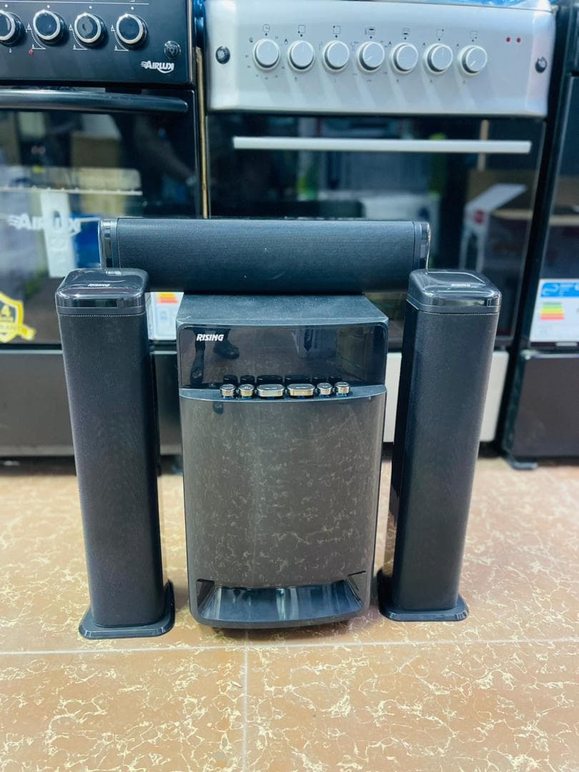 RISING SUBWOOFER RS1900