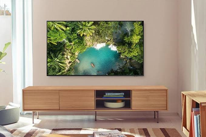 65" DU7010 Crystal UHD 4K HDR Smart TV