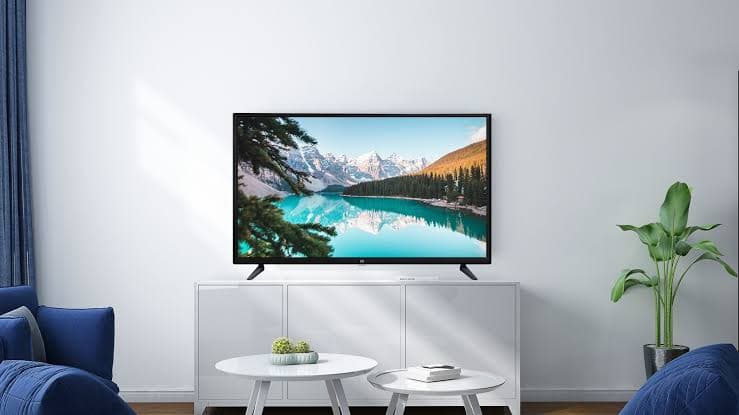 GODFREY  TV NCH 32 LED