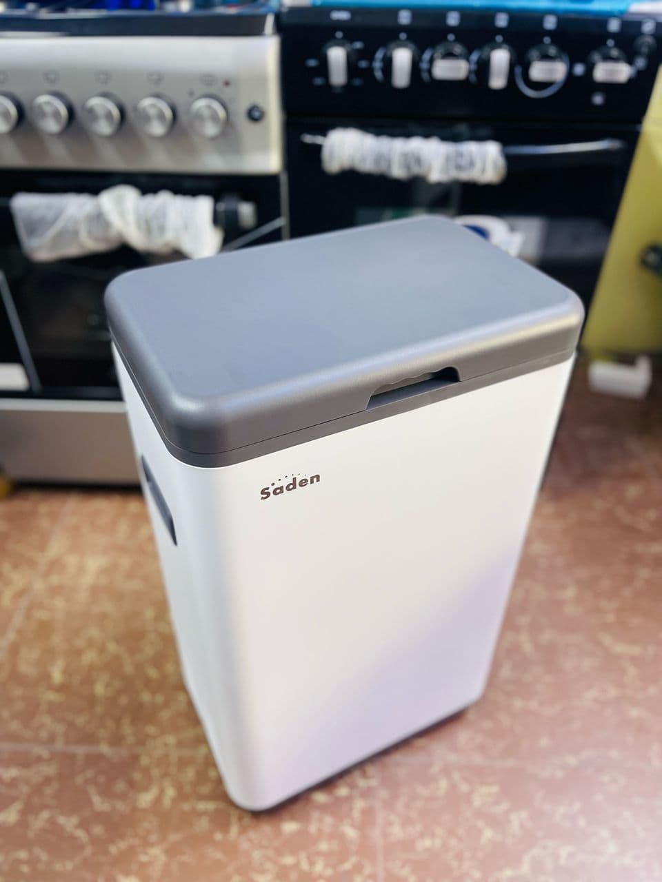 SADEN PORTABLE FRIGDE