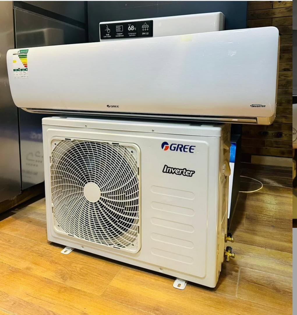 GREE AIR CONDITION 12 Btu inv