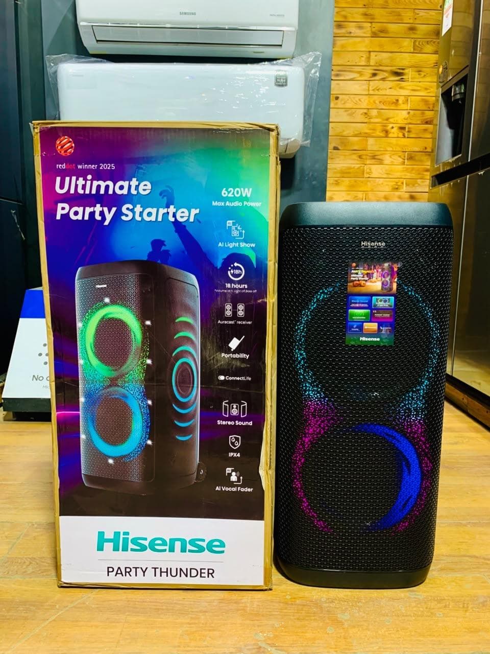 Hisense Party Thunder is a high-power, portable party speaker delivering 620W of maximum audio power