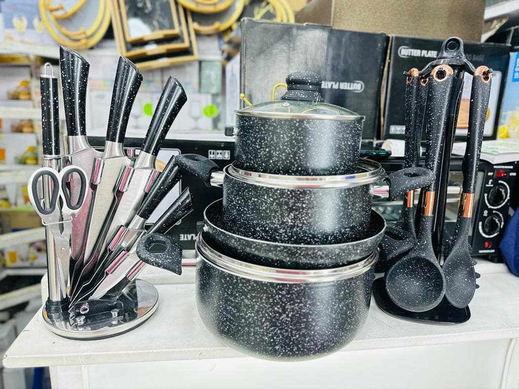 A Set of Cooking Pot, Silicone Utensils and Knives set