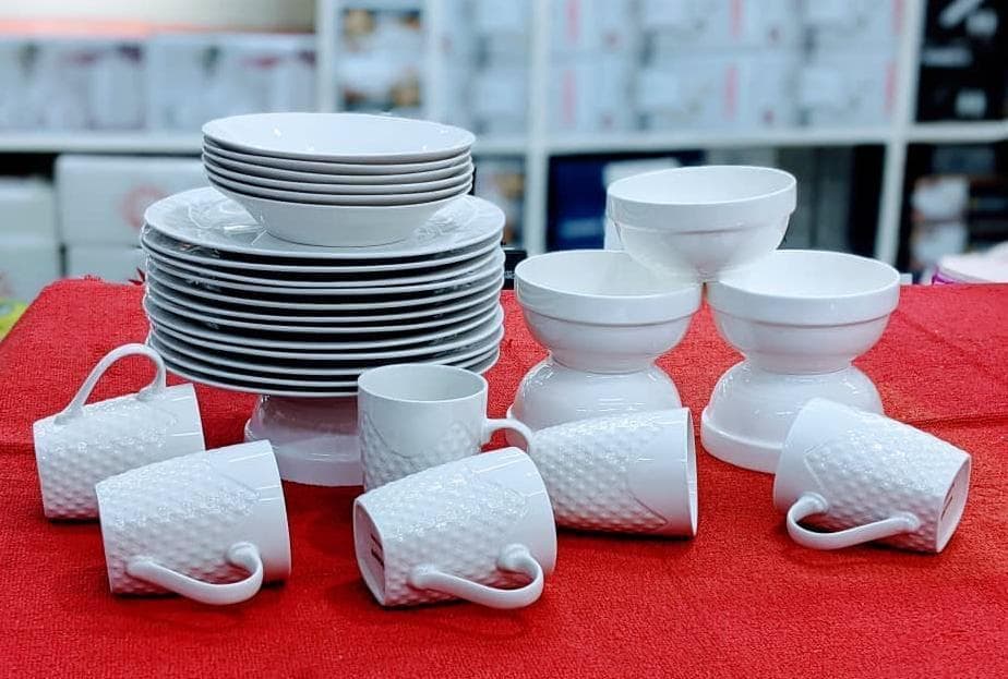 PLATE,SIDEPLATE,BOWL,AND CUP