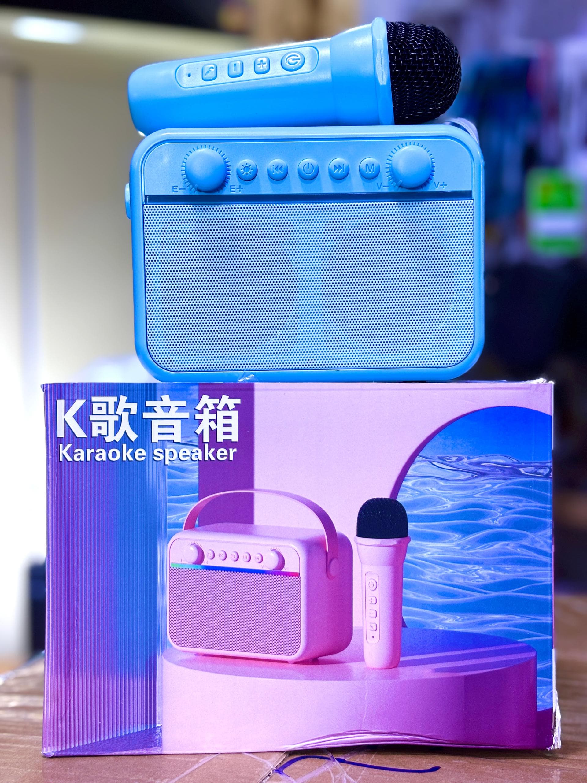 KARAOKE SPEAKER WITH 1 MIC
