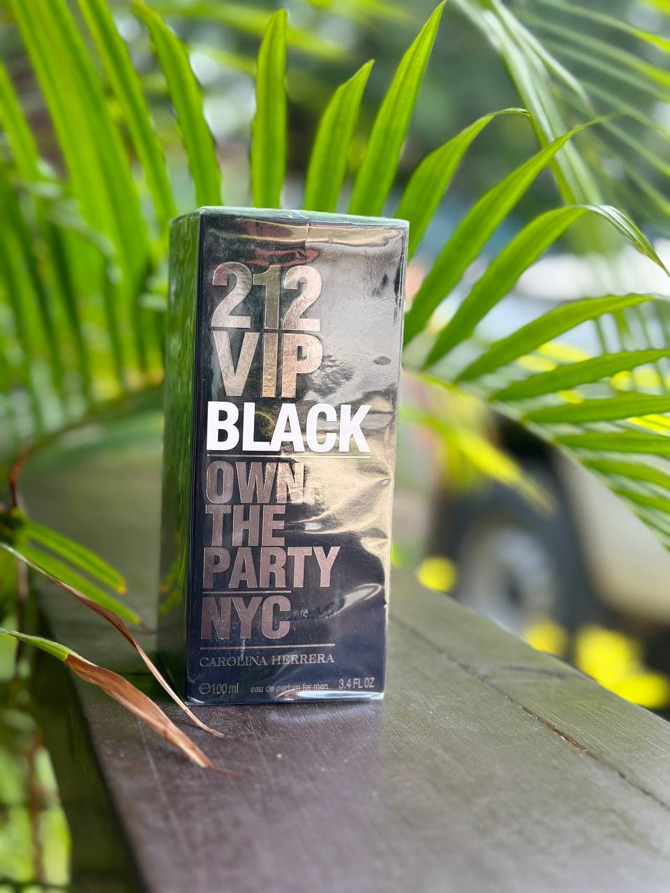 212 VIP BLACK OWN THE PARTY NYC Carolina Herrera 100mls EDP