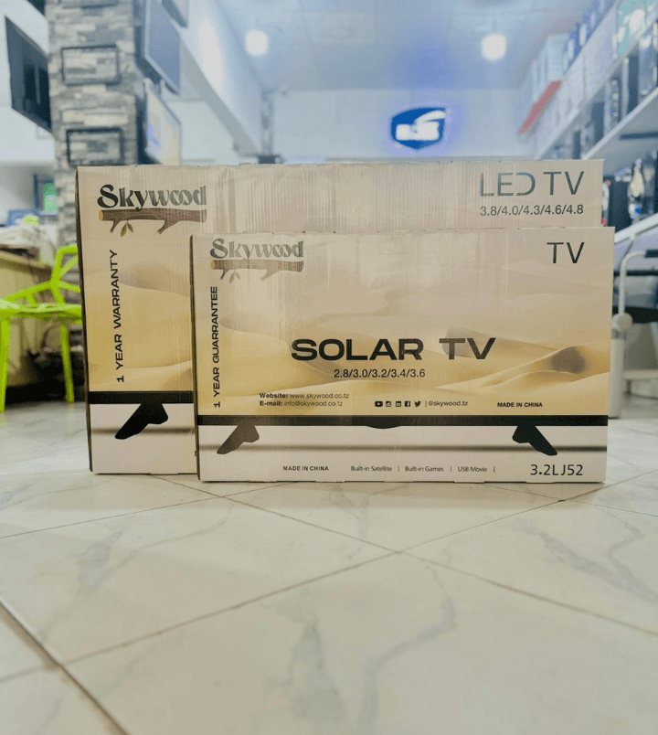 Skywood Solar TV 32 Inches