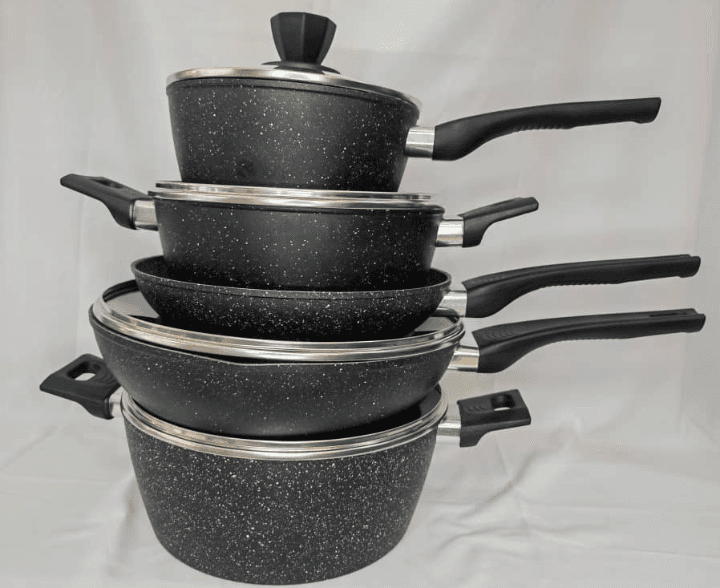 Cookware set