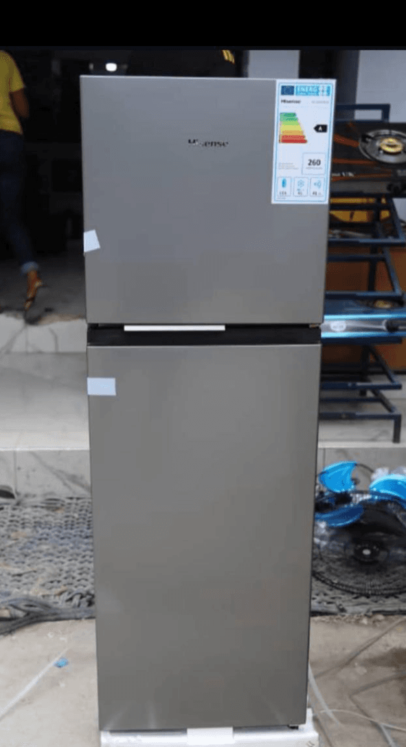 Hisense Refrigerator 154L Double Doors Top Freezer Titanium Silver RD-20