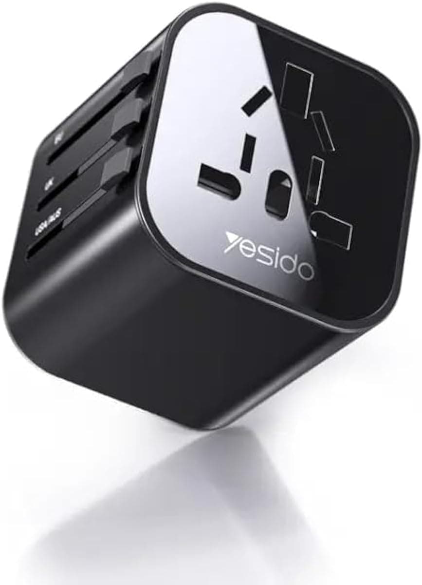 Yesido MC09 4-in-1 Portable Travel Adapter