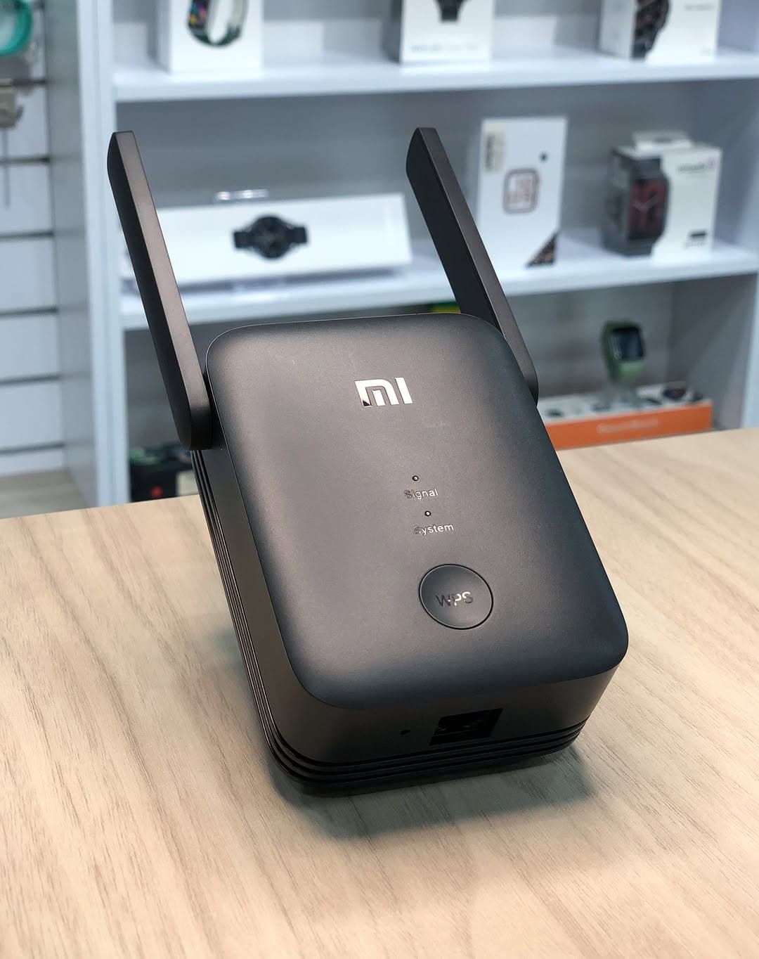 Xiaomi Mi WiFi Range Extender AC1200 | Dual-Band Smart Signal Booster