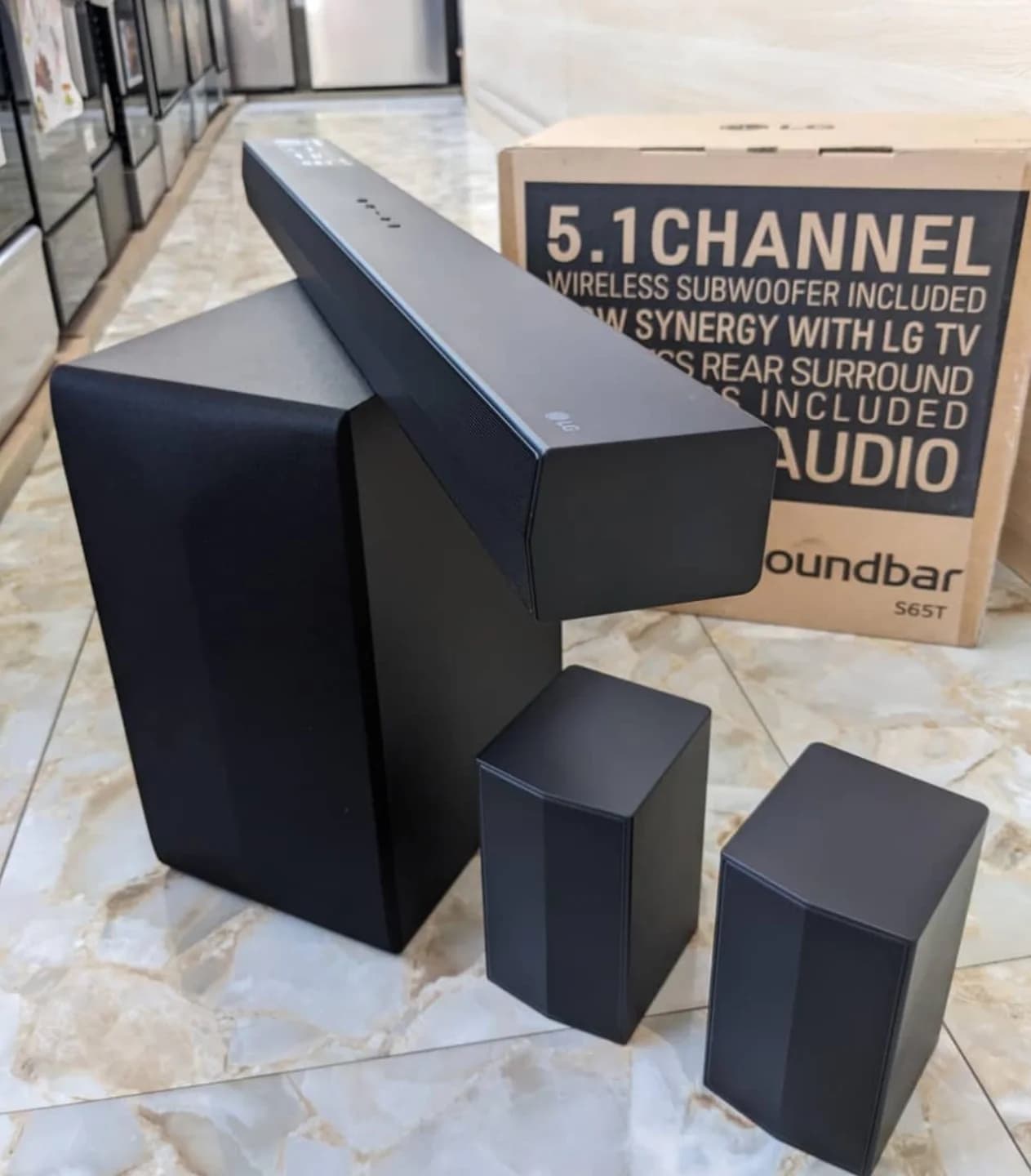 LG S65T Soundbar 600W 5.1Ch Wireless Subwoofer & Rear Speakers