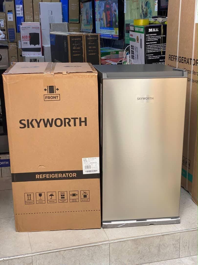 Skyworth 90L Single Door Refrigerator Mini Fridge Energy Saving