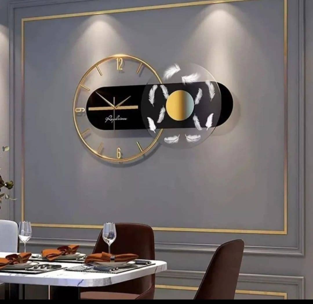 Gold Metallic Light Luxury Wall Clock