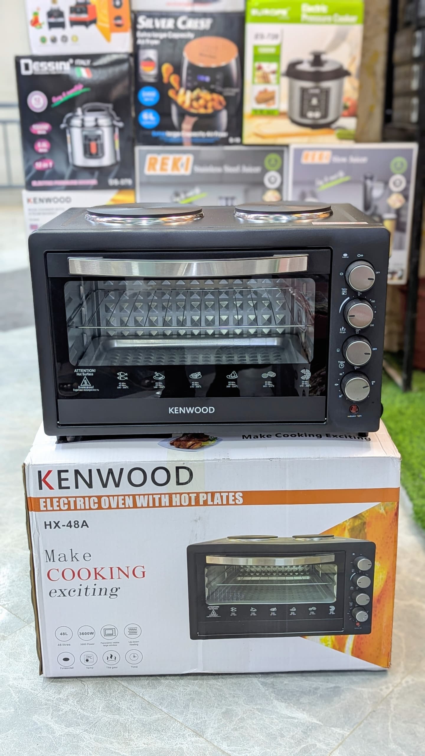 KENWOOD OVEN WITH HOT PLATES