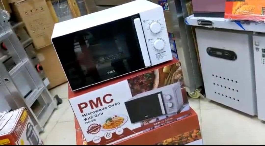 PMC MICROWAVE OVEN