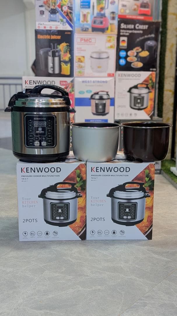 KENWOOD PRESSURE COOKER WITH 2COOKING POT