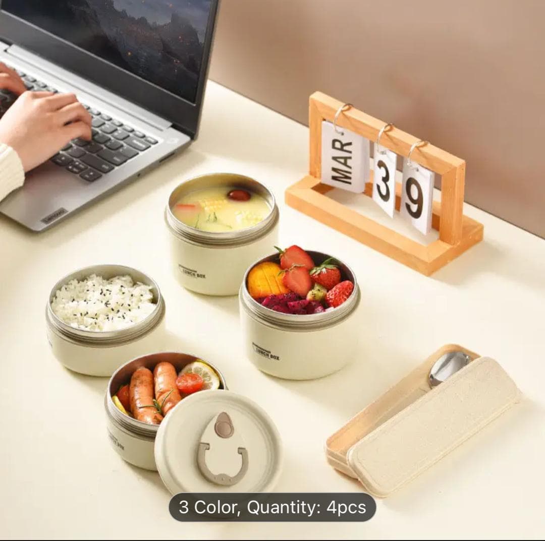 4 LUNCH BOXES