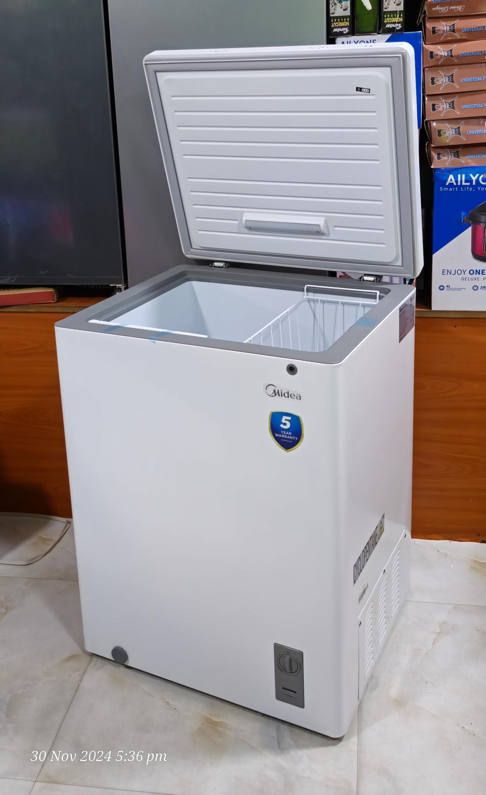 MIDEA CHEST FREEZER 150L
