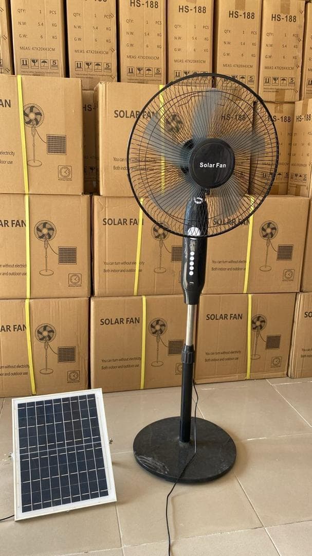 HS-188 16-Inch Solar Standing Fan with Solar Panel