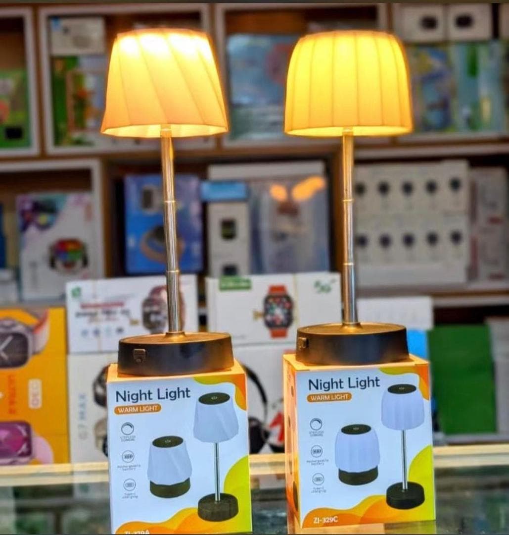 RECHARGEABLE NIGHT LIGHT