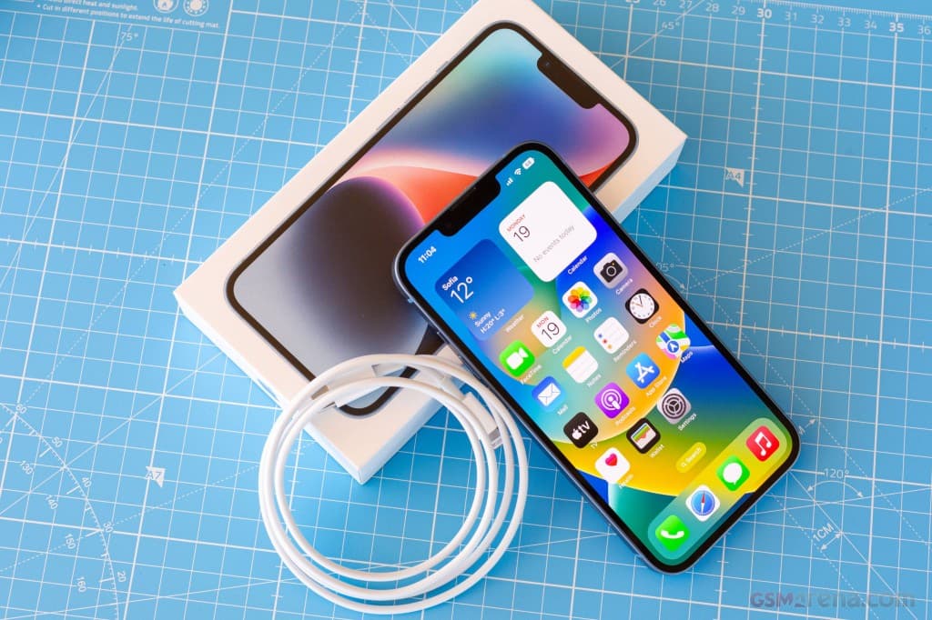 iPhone 14 Plain 256GB