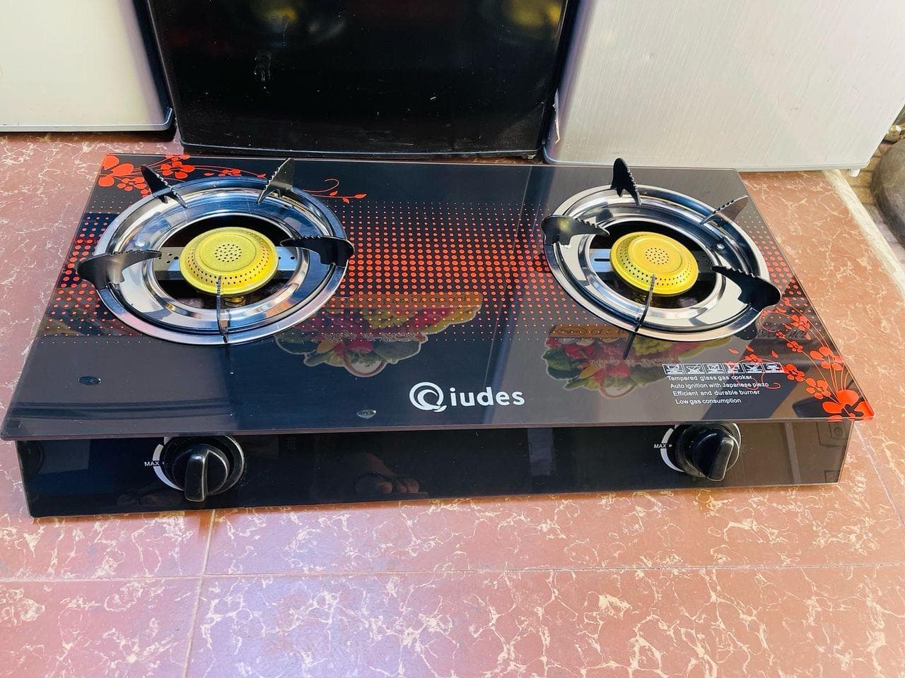Qiudes Double Burner Gas Cooker – Glass Top (2 Plates)