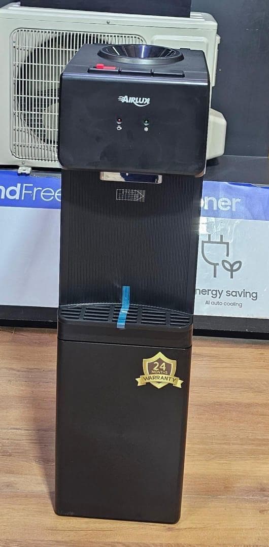 Airlux Dispenser – 3 Taps (Black)
