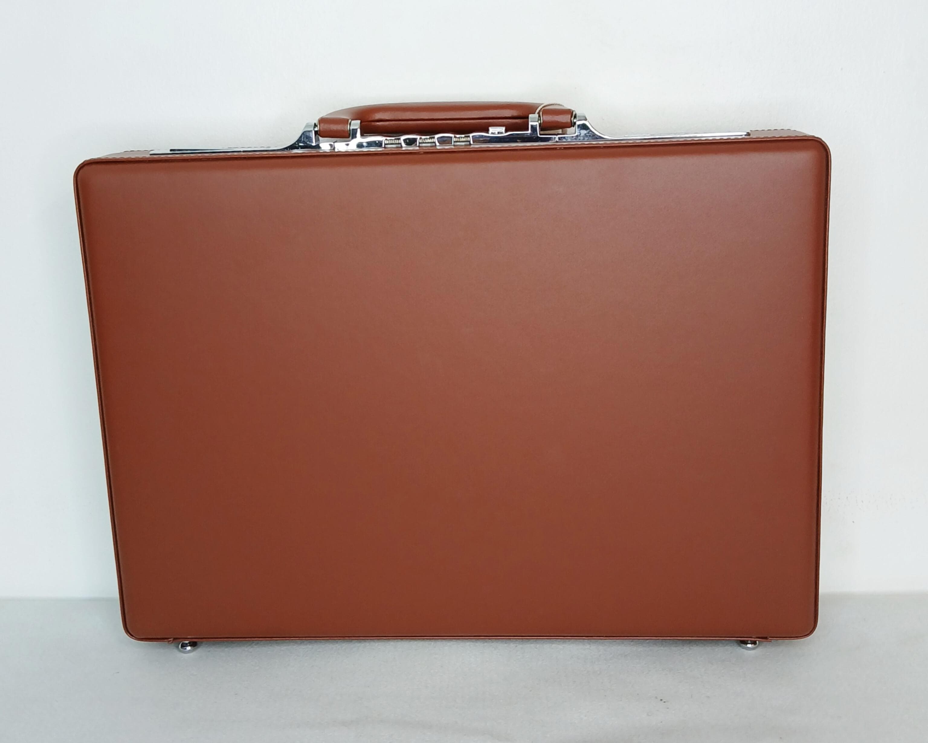Brifcase
